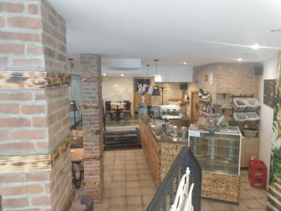 Продавам кокетно кафене 91 м2 в топ център гр. Варна