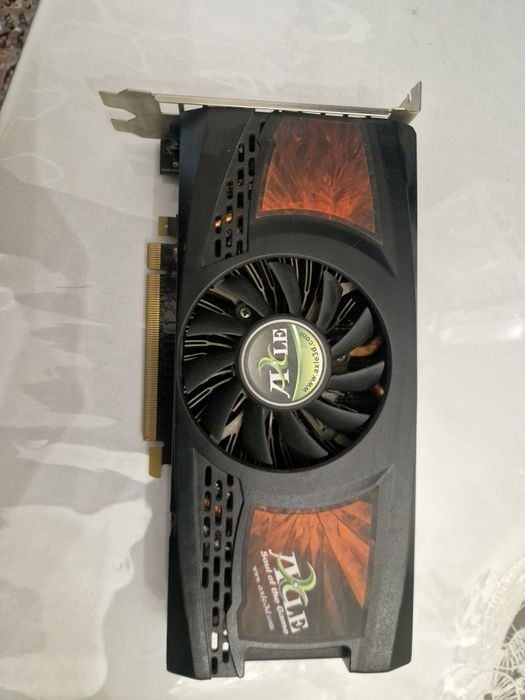 Axle gtx 560 1gb