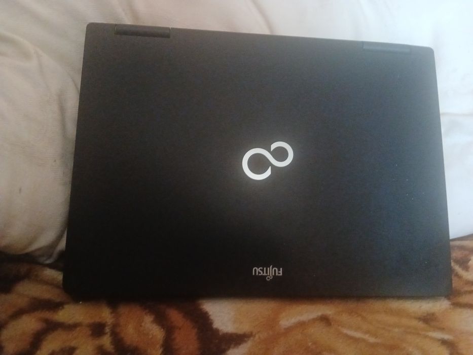 Laptop Fujitsu Lifebook S752 - Windows 10 Pro,Mouse Gaming inclus