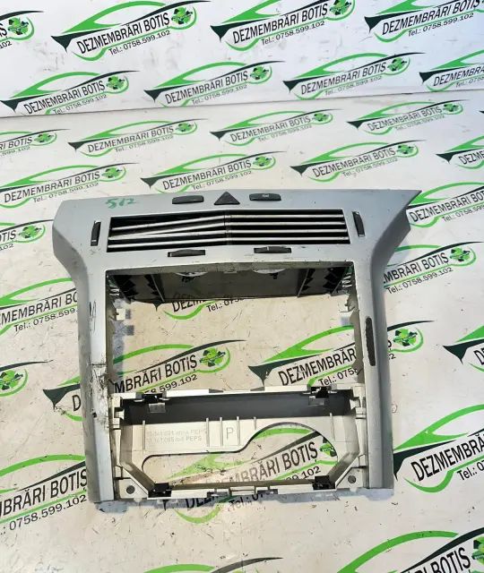 Consola centrala Opel Astra 2009 1.9 CDTI MT (120 hp)