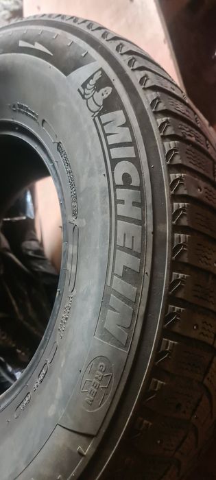 Продам шины 275.70.R16