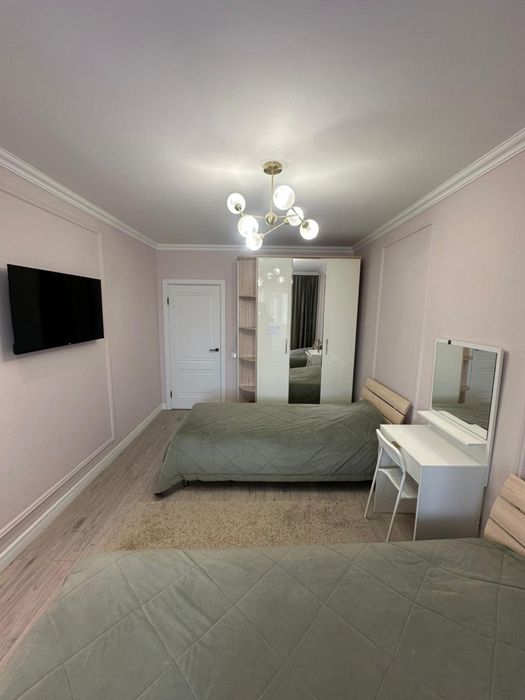 Продам 3 комн квартиру на Батысе