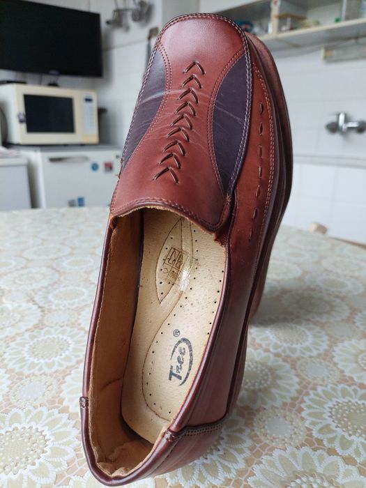 Три чифта нови есенно-зимни дамски обувки N39 и 41