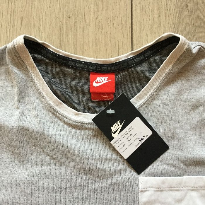 НОВА оригинална памучна сива тениска NIKE F.C. размер L