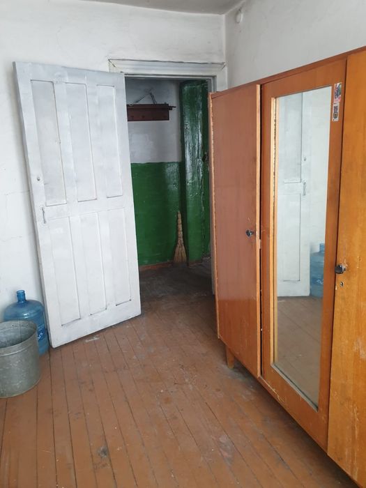 Продам квартиру  3х комнатную