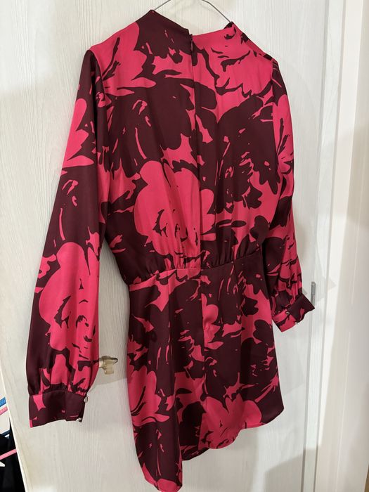 Zara Satin Mini Dress/ Зара Сатенена Мини Рокля