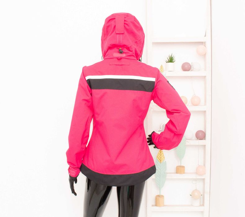 HELLY HANSEN дамско яке с качулка HellyTech Protection мембрана водоустойчиво S