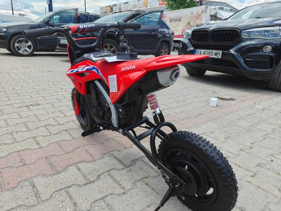 HONDA Детски акумулаторен мотор 24V CRF450