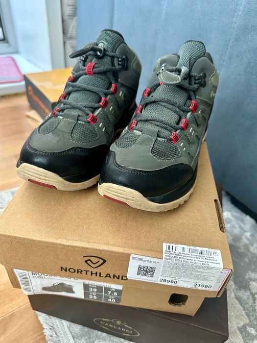 Продам ботинки муж