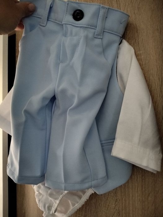 Костюм за изписване на бебе