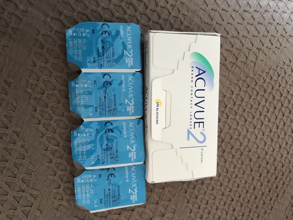 Линзы для глаз Acuvue 2