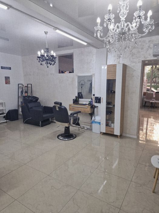 Camera cosmetica de închiriat