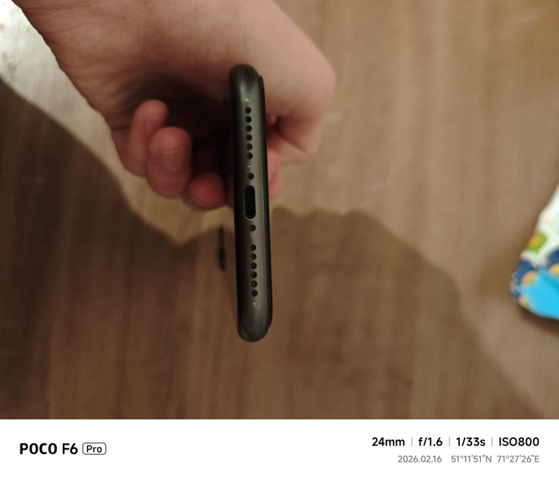 Продаю iPhone 11 в отличном состояний