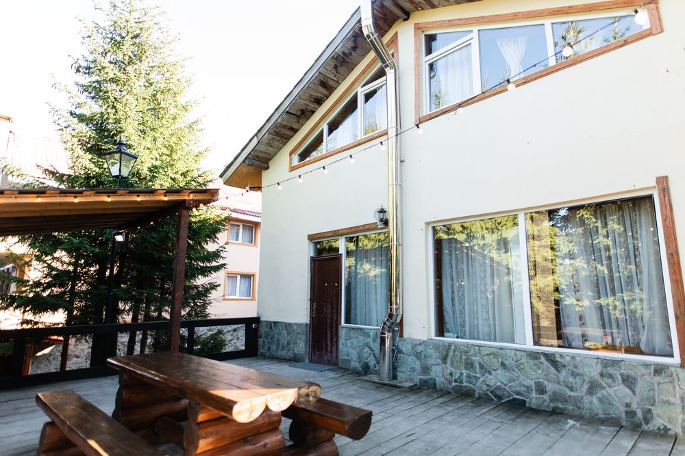 CABANA RÂNCA langa partia M1 :Investitie