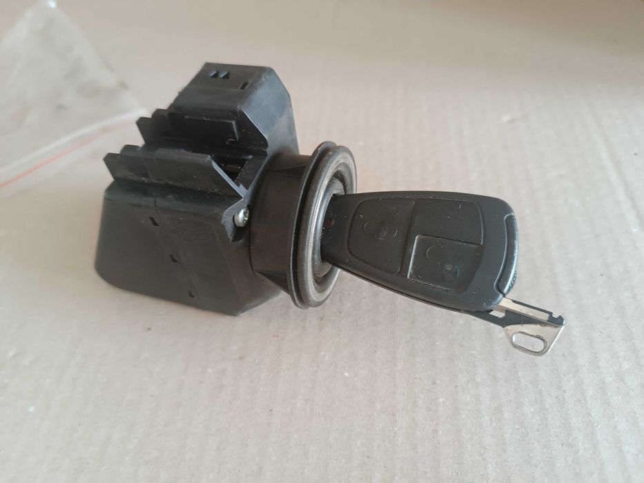 Части за Мерцедес Е290