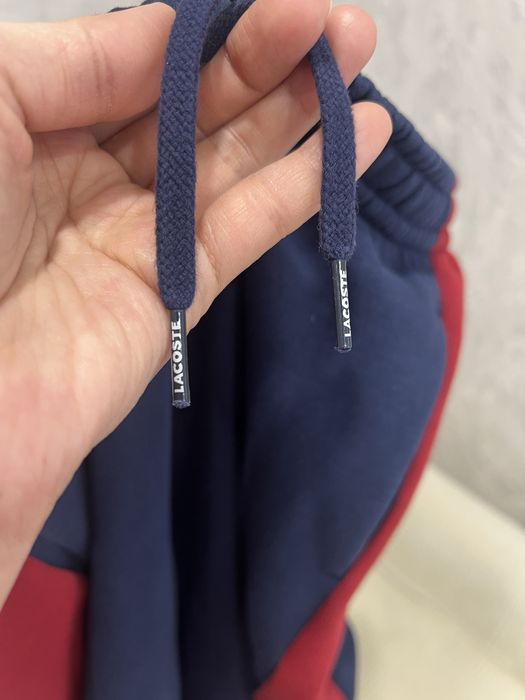 Спортивный костюм от Lacoste