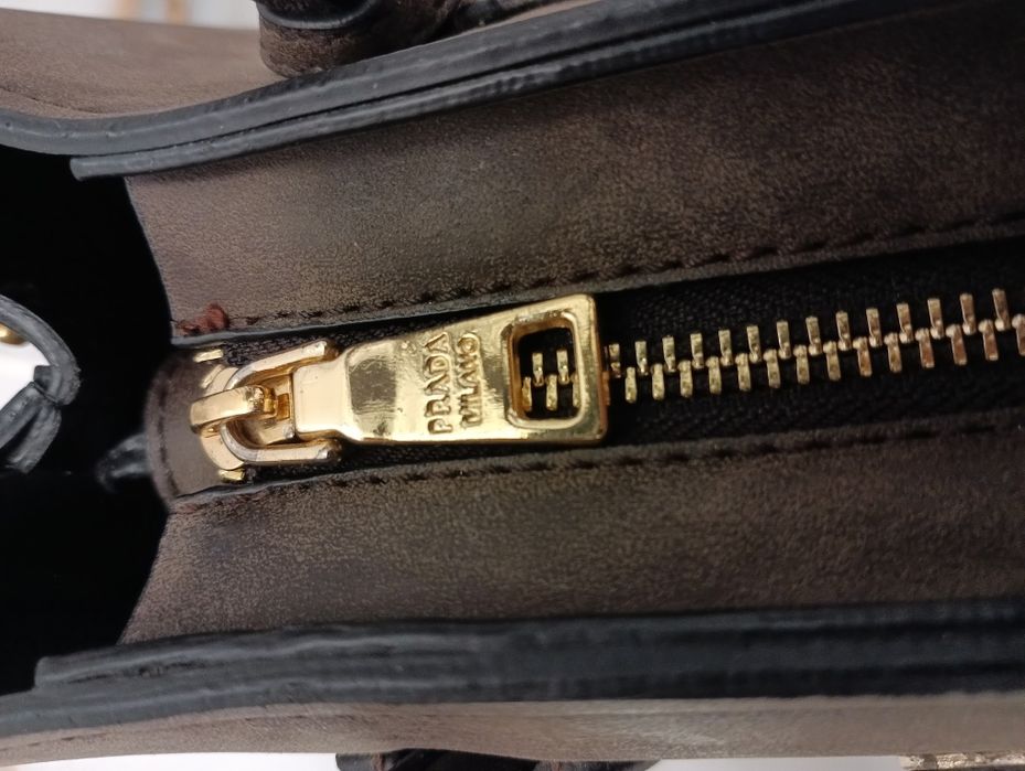 PRADA MILANO 1913 кожена чанта - 595 лв лв