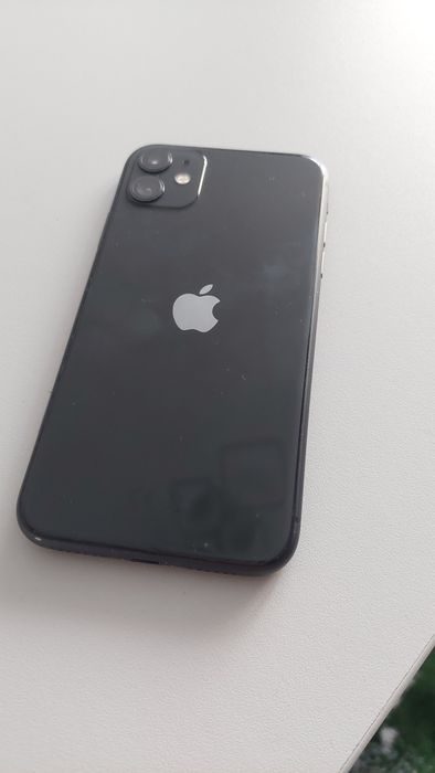 Vand  telefon iphone 11