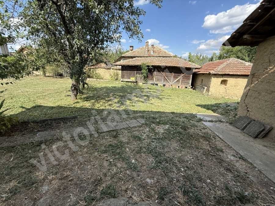 Продава се Къща в с. Ресен, Област Велико Търново - 112 кв.м за 1009 €/кв.м - Снимка #4