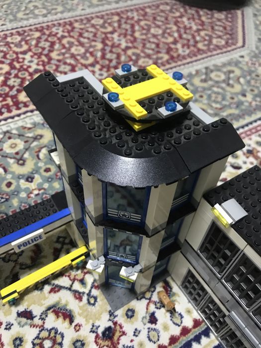 Лего полицейский участок