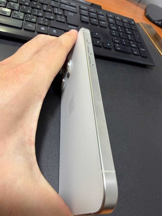 iPhone 15 Pro Max 256 gb White Titanium LLA