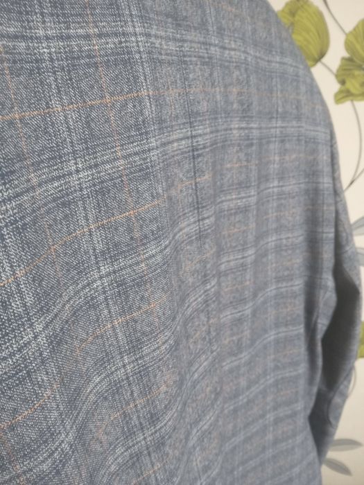 Пейджак костюм сатылады б/у