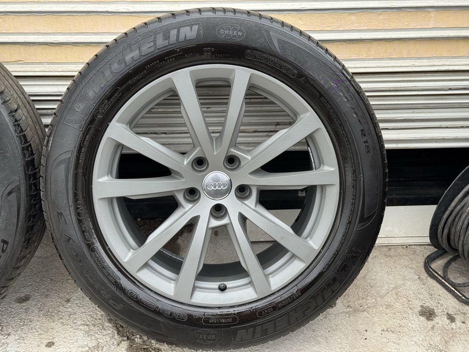 ОРИГИНАЛНИ Джанти 18” Audi A8/A6/A7 с ЛЕТНИ гуми 235/55/18