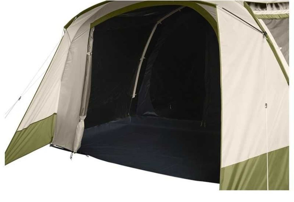 Семейна къмпинг палатка с две кабини за 5 човека