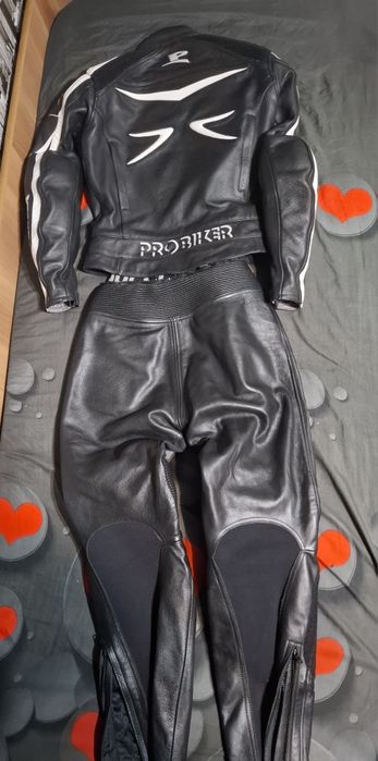 Costum moto femei