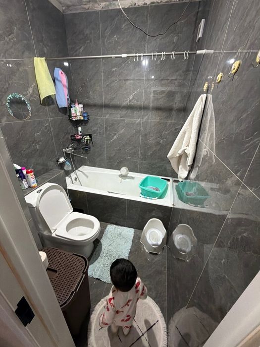 Продаётся 4х комнатная квартира на Сергели 8а