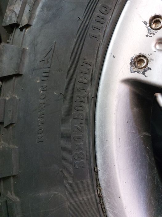 Джанти с гуми 33х12.5х18