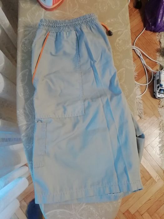 Vand pantaloni scurti cargo, 49 cm in talie