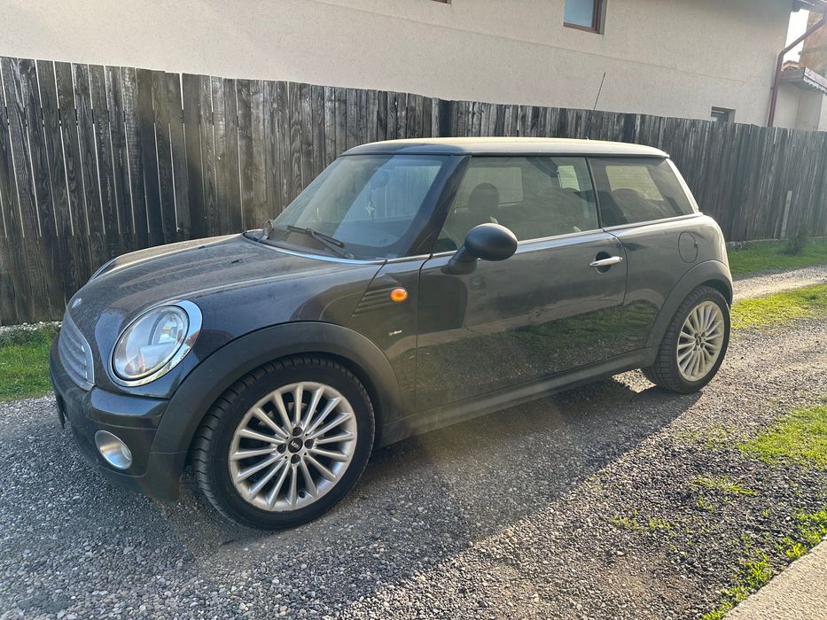 Mini cooper one,an 2008,185000 km,proprietar,preț 3000 euro