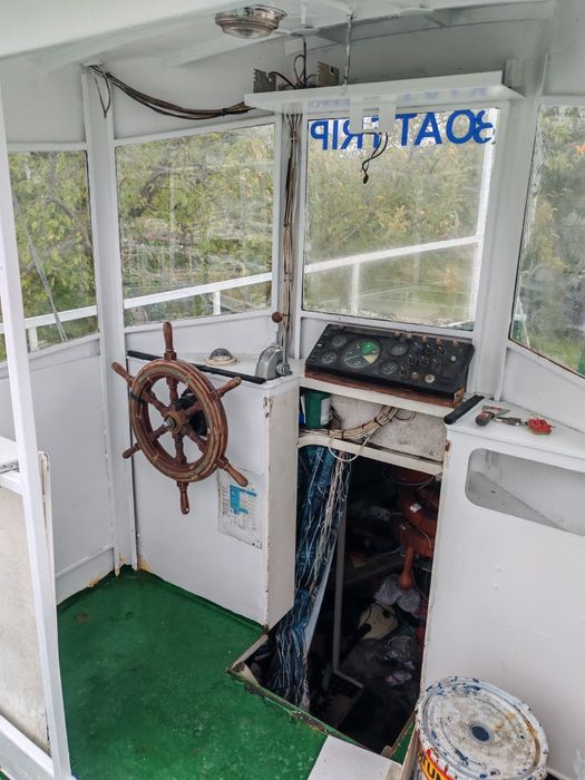 Кораб за разходки