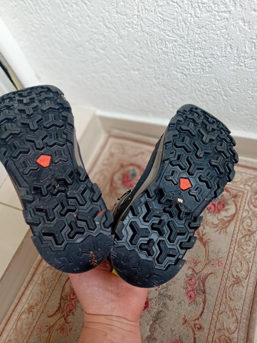 ghete waterprof marimea 37