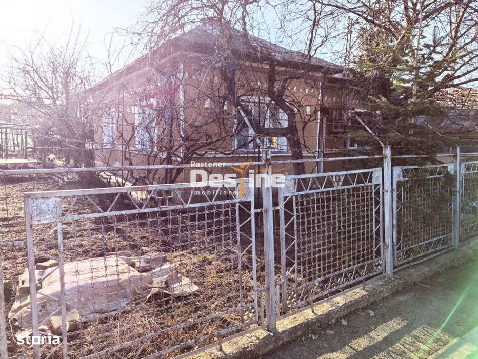 Casa de vanzare Copou-Sadoveanu 156mp + 412 mp teren