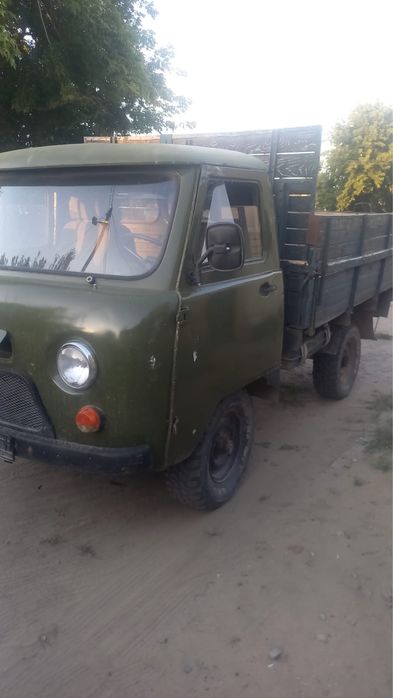 Продам уаз 3303