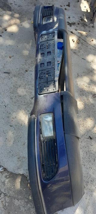 Бампер передний Опель Омега В