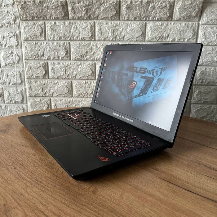 Рассрочка, игровой, мощный ноутбук Asus Rog strix