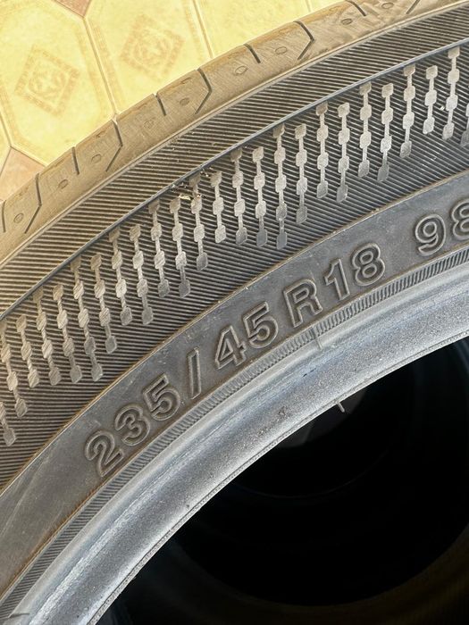 Покришка тойота камри 70_75