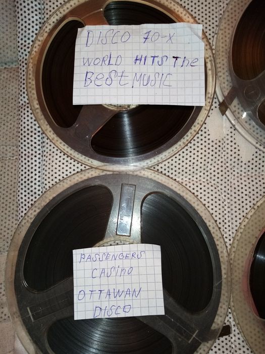 Продам бабины катушки записями