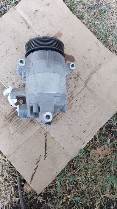 Компресор климатик DELPHI 1228DPSS VW AUDI SKODA SEAT 2.0tdi 1.9tdi