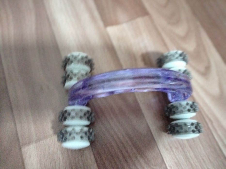 Продаю массажёр хорошие