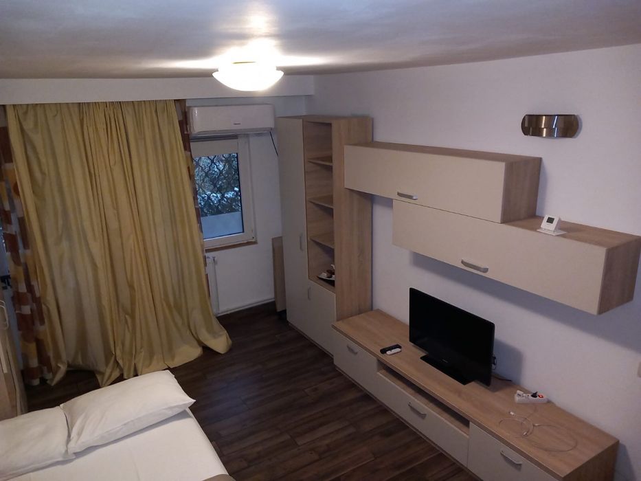 Constanta Balada  Garsoniera mare de inchiriat