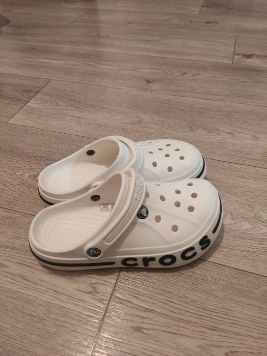 Crocs оригинал, размер 38–39 (W8/M6), белые
