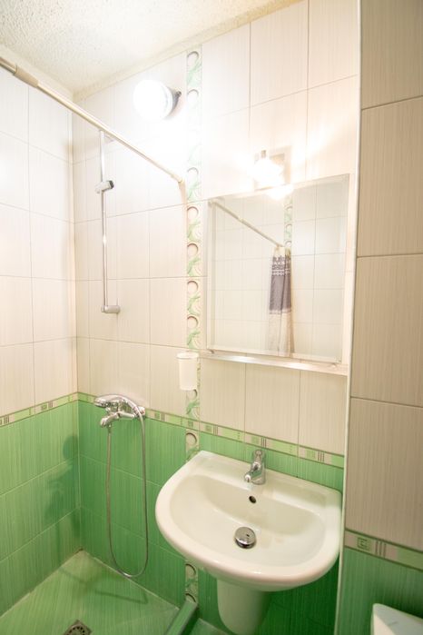 Дава се под наем Двустаен апартамент в София, Полигона - 52 кв.м за 547.23 € - Снимка #8