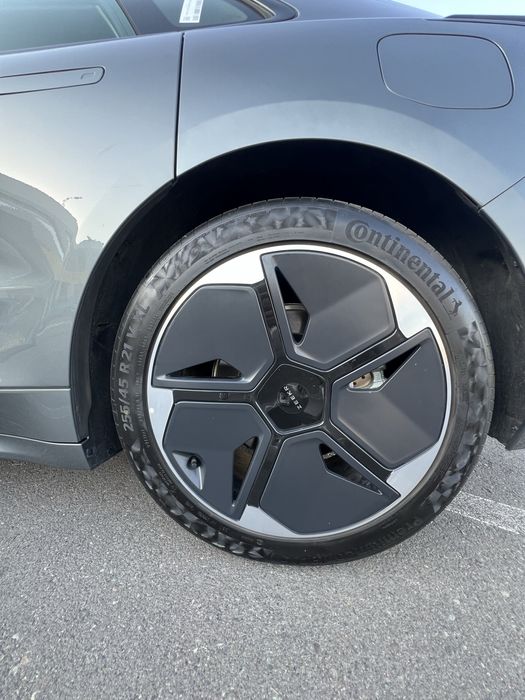 Zeekr 001 2024 — 6