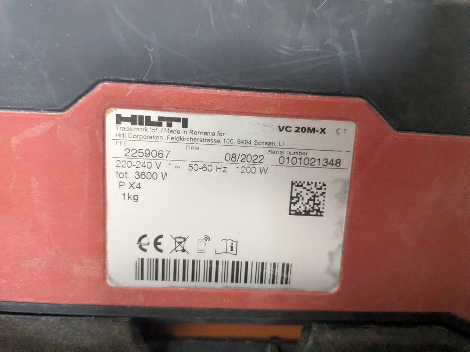 Hilti DWS 225 + Hilti VC 20M-X