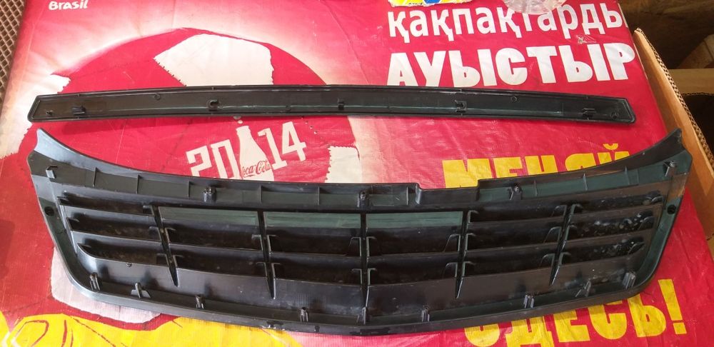 Ветровики Решётка Коврик Приора Гранта
