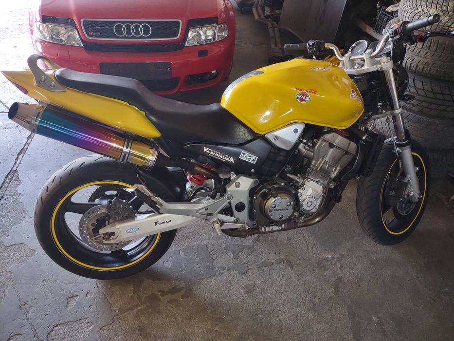 Honda Hornet 900 на ЧАСТИ (2004)